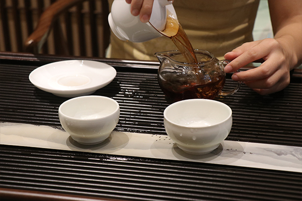 素心中正杯